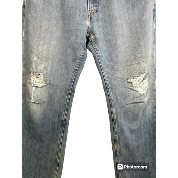 Men’s Levi’s 559 Light Wash Distressed Straight  Blue Jeans Denim Size 34X30 - Picture 3 of 8